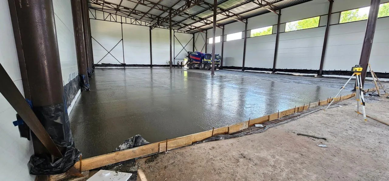 Влаштування промислової підлоги на об’єкті Patch Building